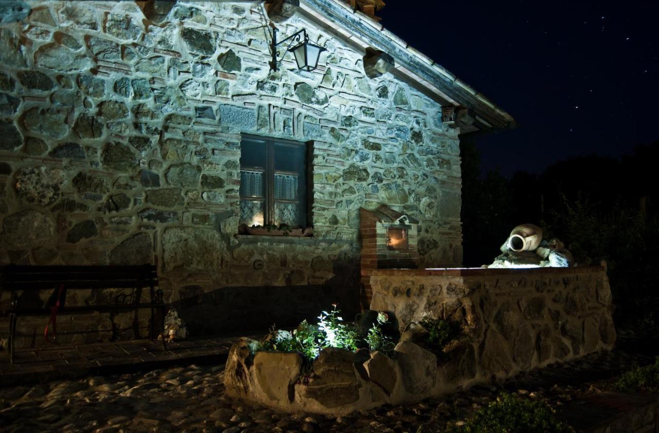 Agriturismo Grossola Castiglione dʼOrcia Exterior foto